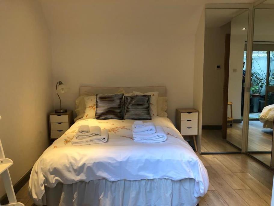 Quiet Kensington Flat Ideal For Central London Exteriör bild